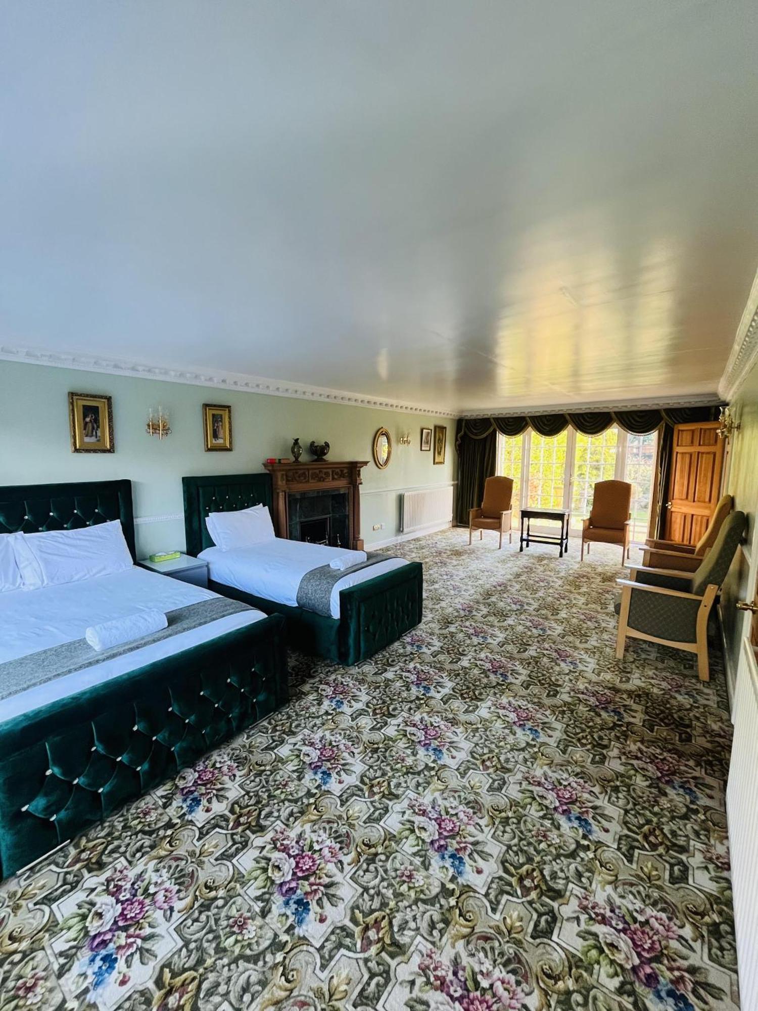 Unwind In Comfort At Cosy Caradus Free Parking Birmingham Exterior foto